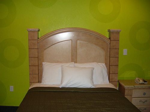The Symphony Inn & Suites Houston Exterior foto